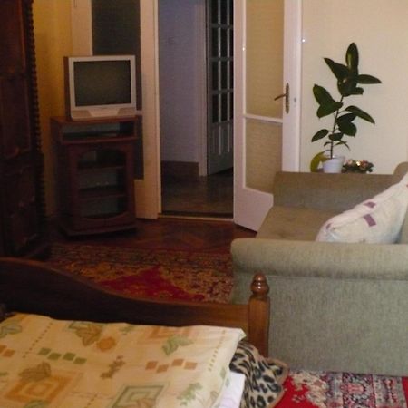 Kitty Apartman ミシュコルツ エクステリア 写真